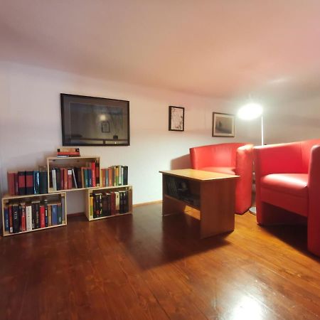 Studio Apartman Galerija Buzet Ngoại thất bức ảnh